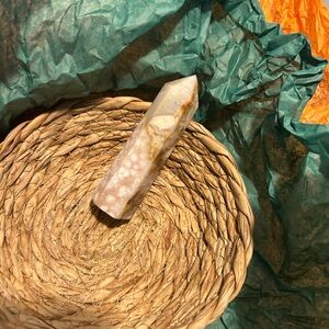 Crystals energy and stones